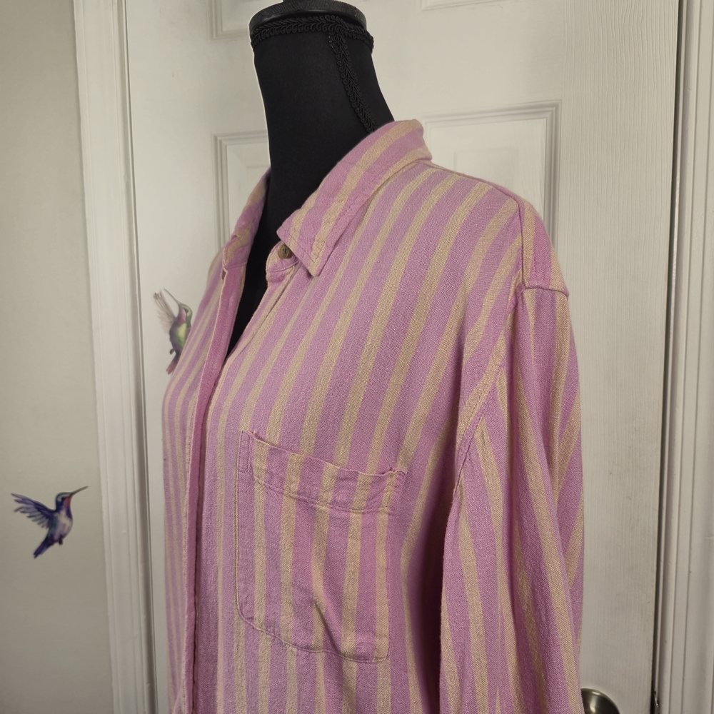 Universal Thread Pastel Striped Button Down Shirt - image 5